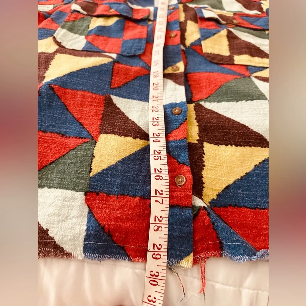 Colorful Geometric Patterned Jacket - Picture 10 of 10